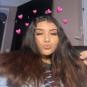 Meet your Posher, Sofia